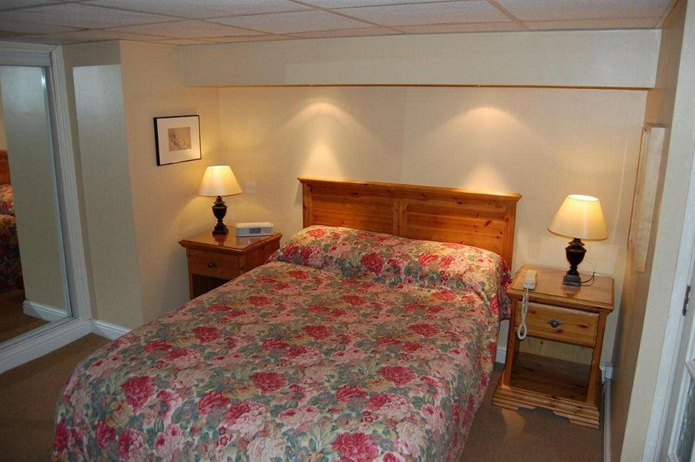 סייל Cheshire Hospitality Ltd T\/A Lennox Lea Studios & Apartments מראה חיצוני תמונה
